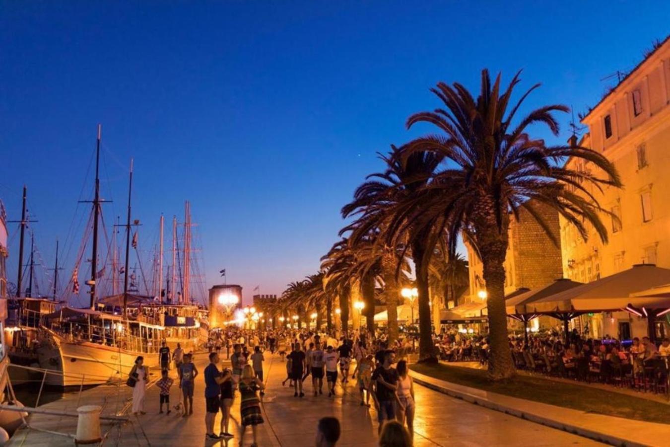 Apartment Capo Family & Capo Studio -Old Town-Parking Trogir Luaran gambar